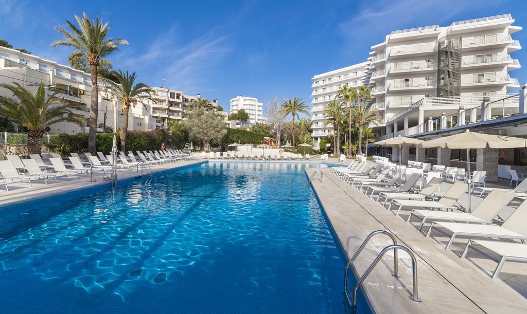 Globales Palmanova Hotel ภายนอก รูปภาพ