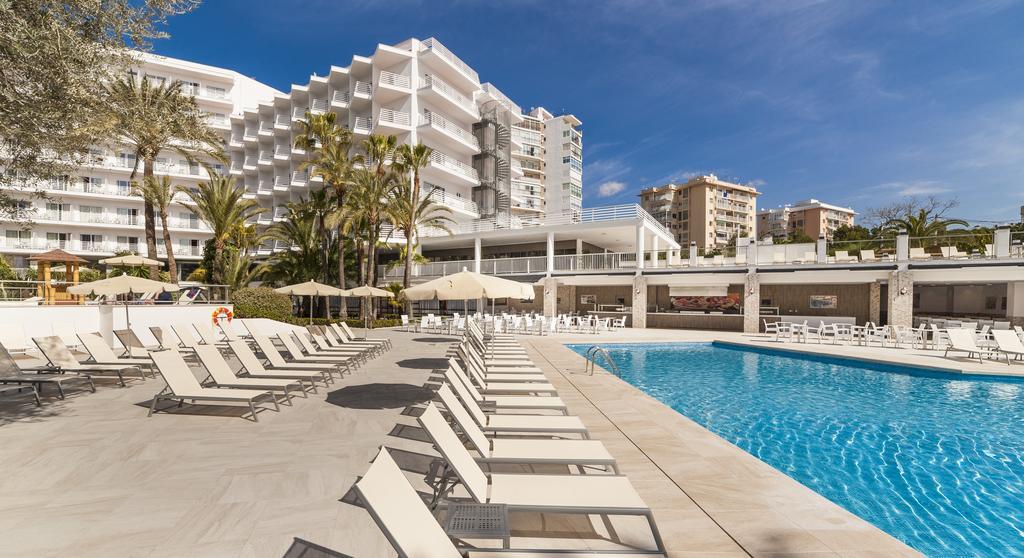 Globales Palmanova Hotel ภายนอก รูปภาพ