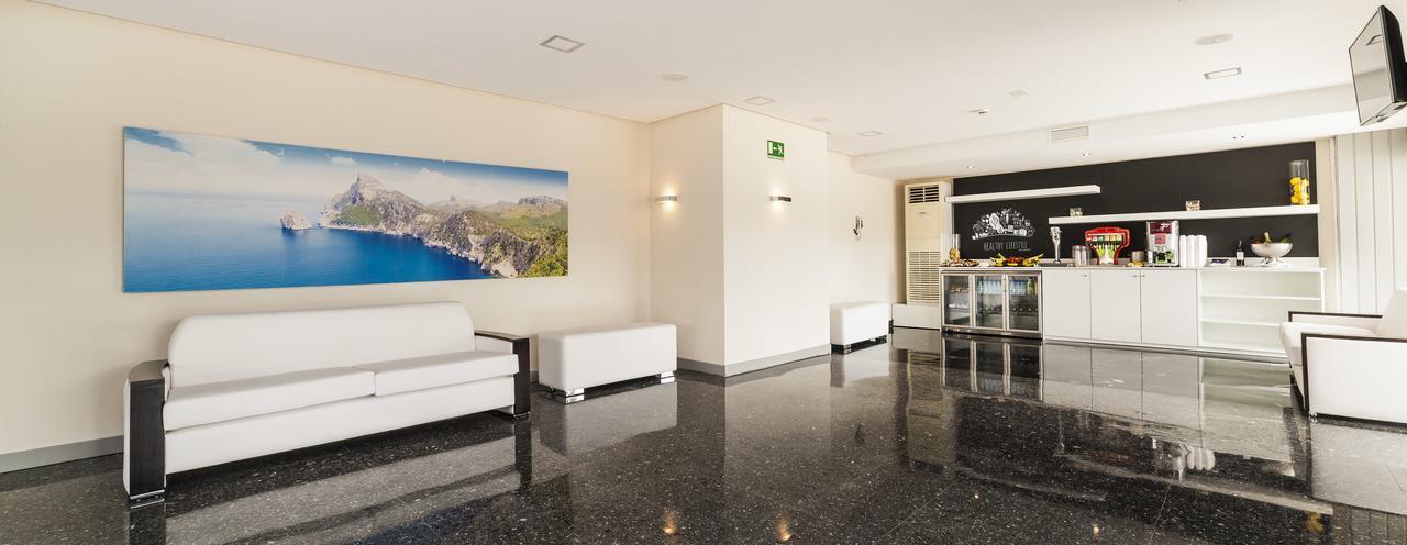 Globales Palmanova Hotel ภายนอก รูปภาพ